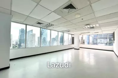 Office Space in Paso Tower Bang Rak, Bangkok