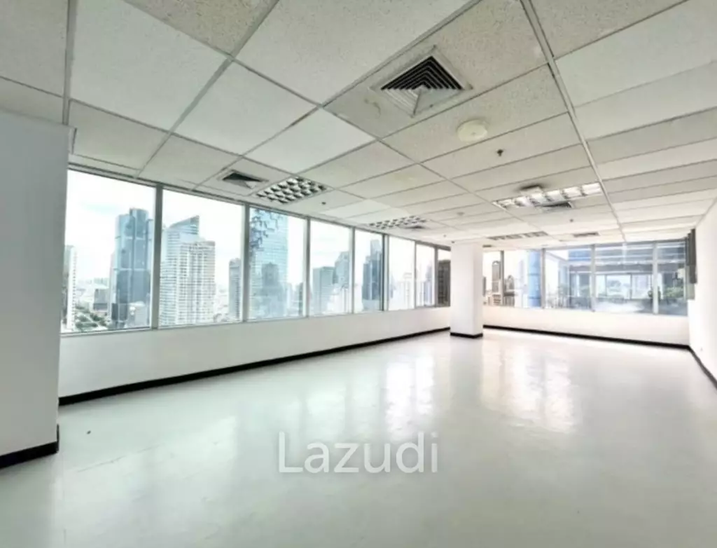 Office Space in Paso Tower Bang Rak, Bangkok
