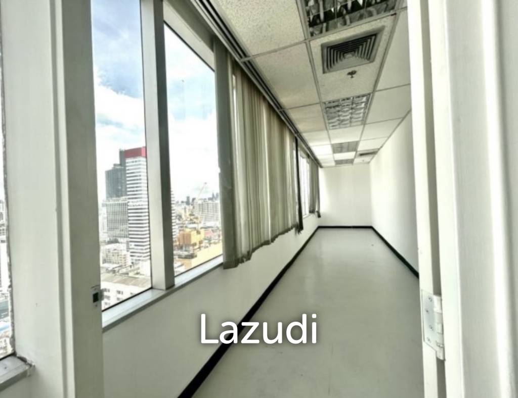 Office Space in Paso Tower Bang Rak, Bangkok