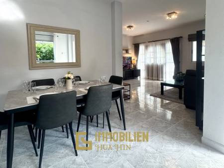 schwedischer Architekturstil / Gemeinschaftspool / Fitnessraum und Billiardtisch