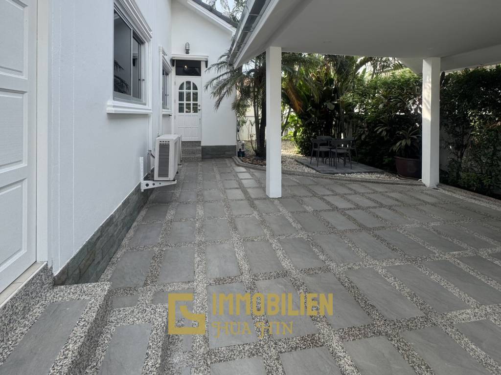 schwedischer Architekturstil / Gemeinschaftspool / Fitnessraum und Billiardtisch