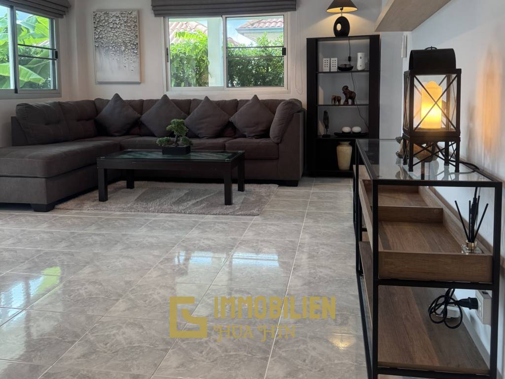 schwedischer Architekturstil / Gemeinschaftspool / Fitnessraum und Billiardtisch