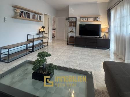 schwedischer Architekturstil / Gemeinschaftspool / Fitnessraum und Billiardtisch