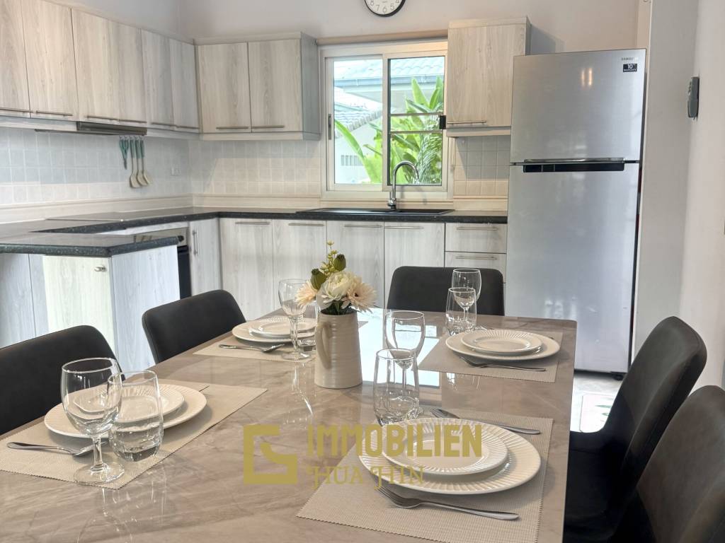 schwedischer Architekturstil / Gemeinschaftspool / Fitnessraum und Billiardtisch