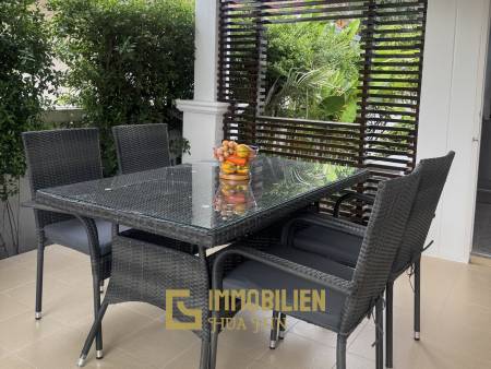 schwedischer Architekturstil / Gemeinschaftspool / Fitnessraum und Billiardtisch