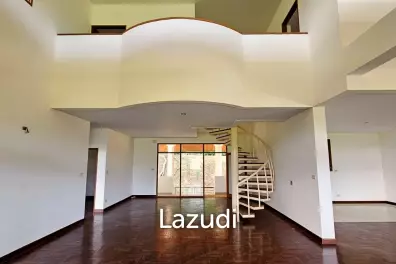 Foreign Freehold 4-Bedroom Penthouse for Sale at Blue Canyon Country Club