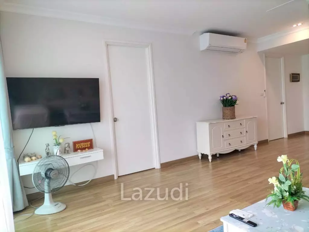 My resort condo: 2 Bed Condo with Great Location!