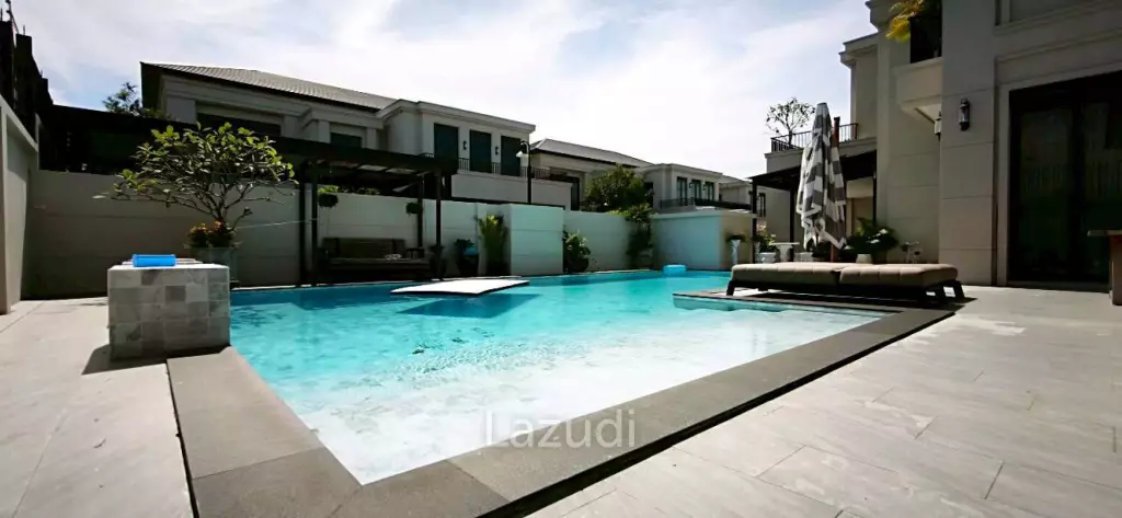 4 Bedrooms 5 Bathrooms 261.40 SQ.M. Arcade By Patta