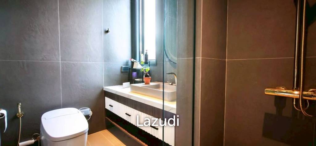 4 Bedrooms 5 Bathrooms 261.40 SQ.M. Arcade By Patta