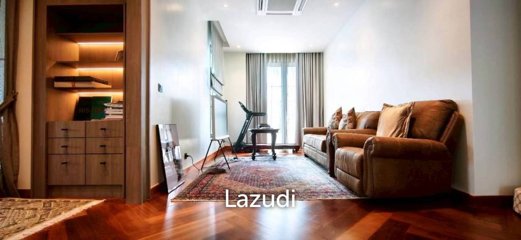 4 Bedrooms 5 Bathrooms 261.40 SQ.M. Arcade By Patta