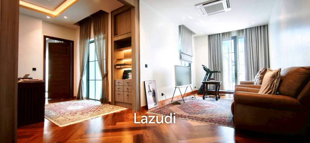 4 Bedrooms 5 Bathrooms 261.40 SQ.M. Arcade By Patta