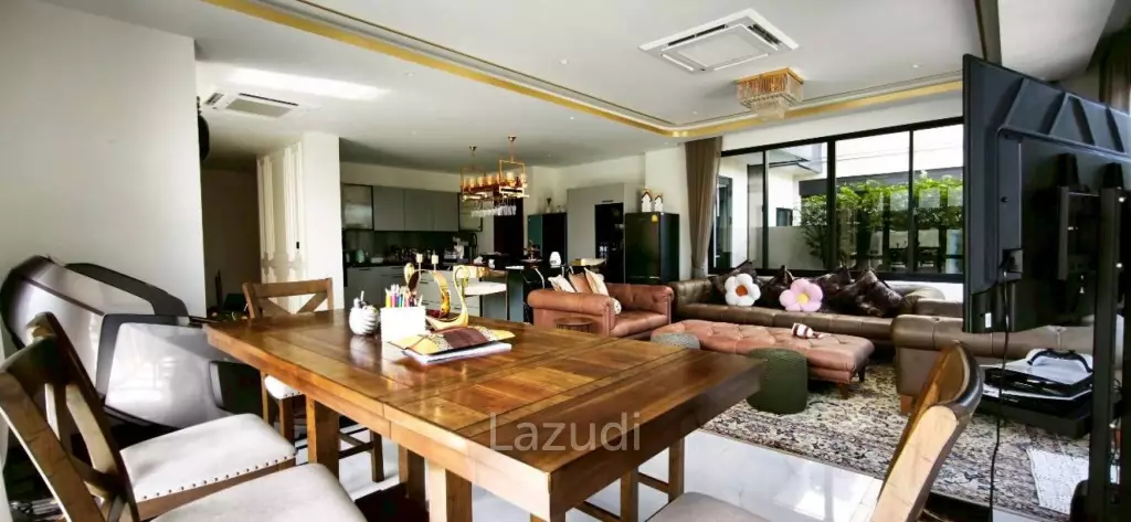 4 Bedrooms 5 Bathrooms 261.40 SQ.M. Arcade By Patta