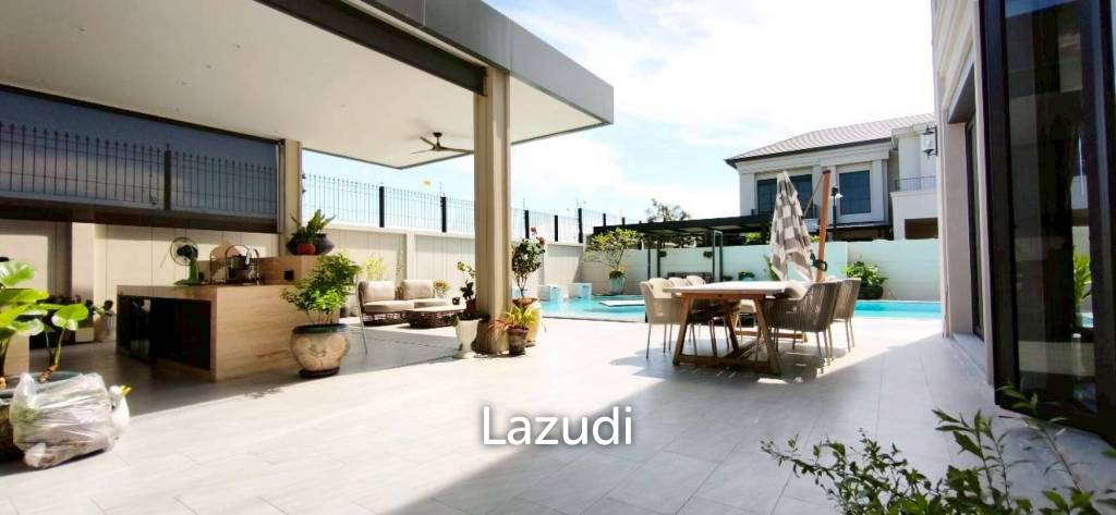 4 Bedrooms 5 Bathrooms 261.40 SQ.M. Arcade By Patta