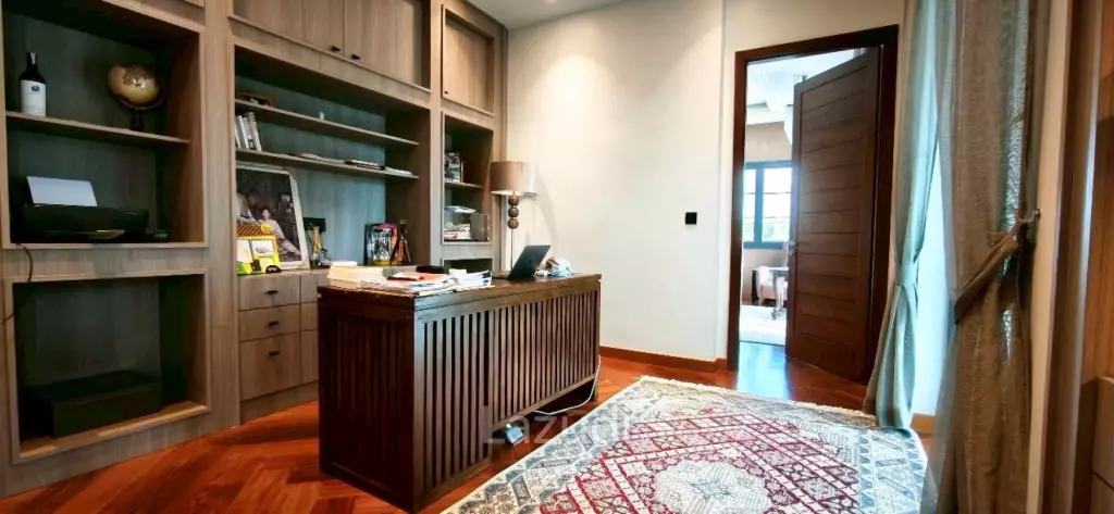 4 Bedrooms 5 Bathrooms 261.40 SQ.M. Arcade By Patta