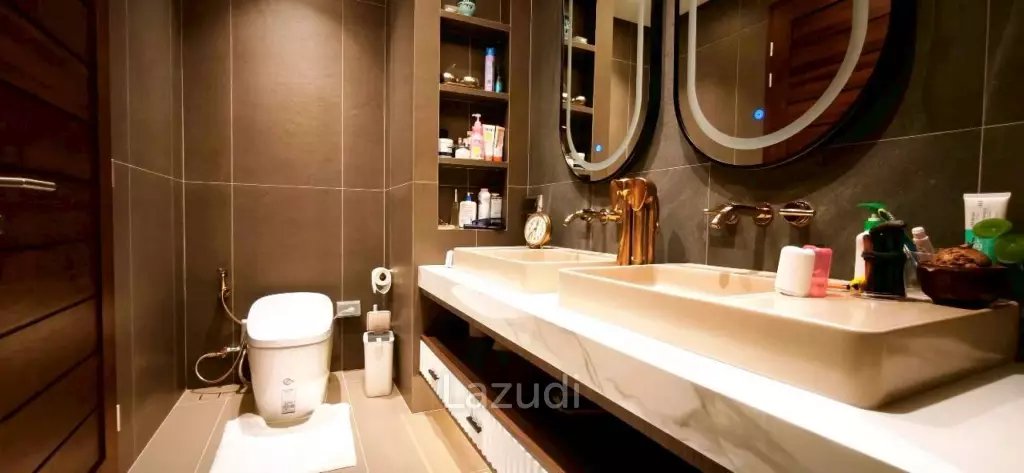 4 Bedrooms 5 Bathrooms 261.40 SQ.M. Arcade By Patta