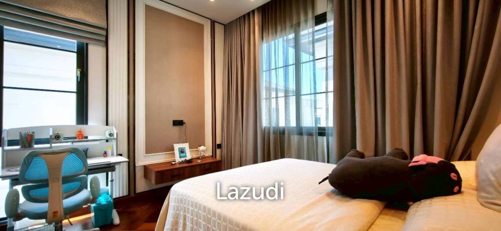 4 Bedrooms 5 Bathrooms 261.40 SQ.M. Arcade By Patta