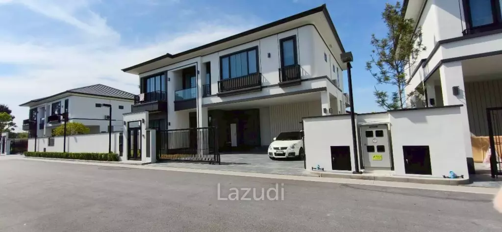 4 Beds 5 Baths 500 SQ.M. Chieftain By Patta