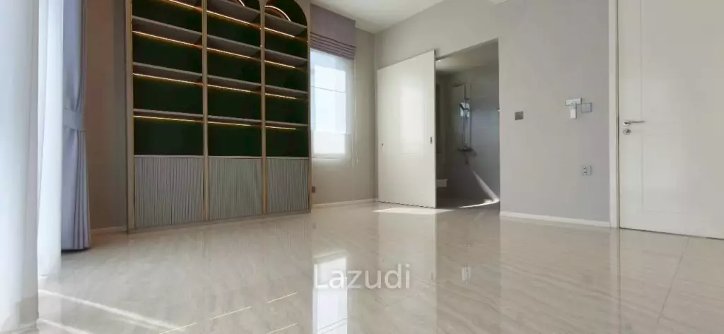 4 Beds 5 Baths 500 SQ.M. Chieftain By Patta