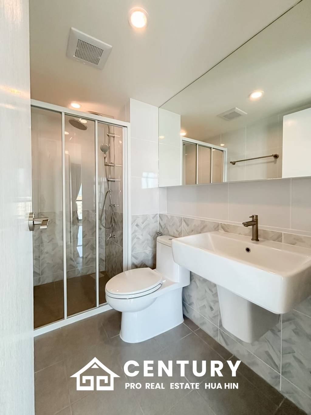 Mira Monte Hua Hin 94 Condo with City Views