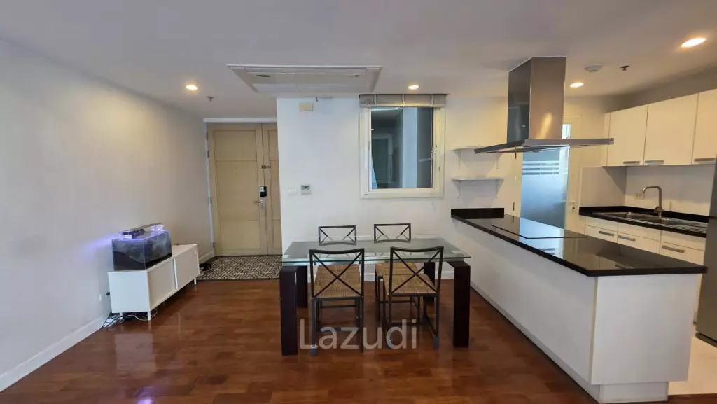 Sophisticated 2-BR in Bangkok's Baan Siri 31 Condo
