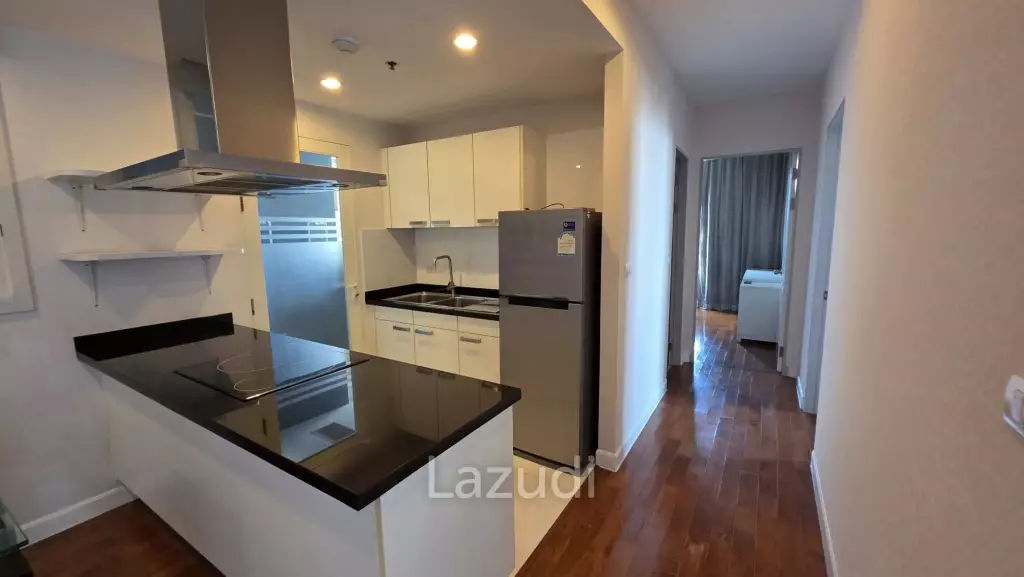 Sophisticated 2-BR in Bangkok's Baan Siri 31 Condo