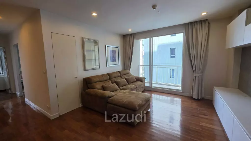 Sophisticated 2-BR in Bangkok's Baan Siri 31 Condo
