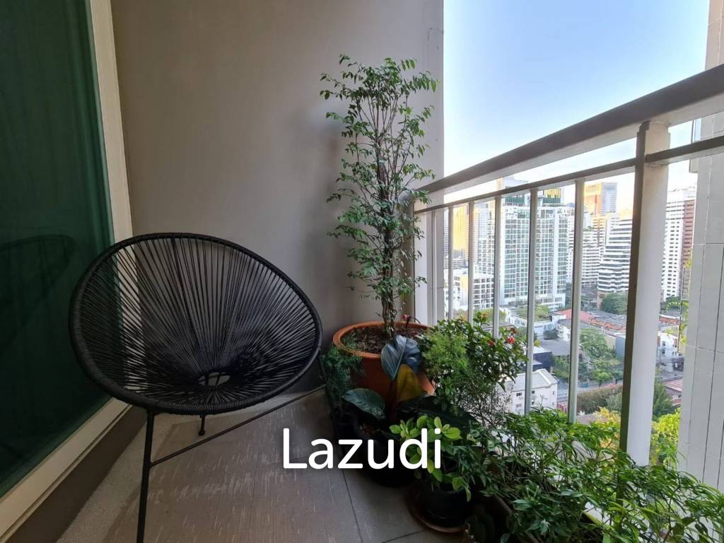 Sophisticated 2-BR in Bangkok's Baan Siri 31 Condo