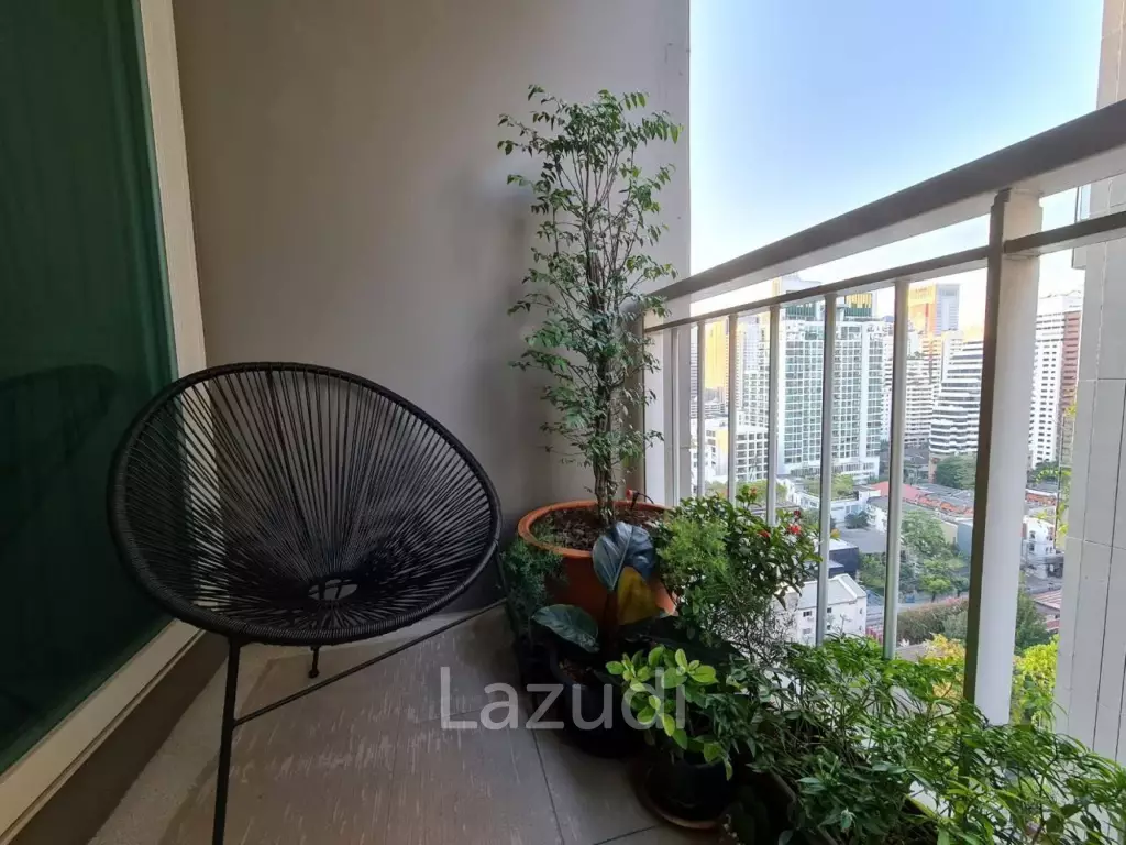 Sophisticated 2-BR in Bangkok's Baan Siri 31 Condo