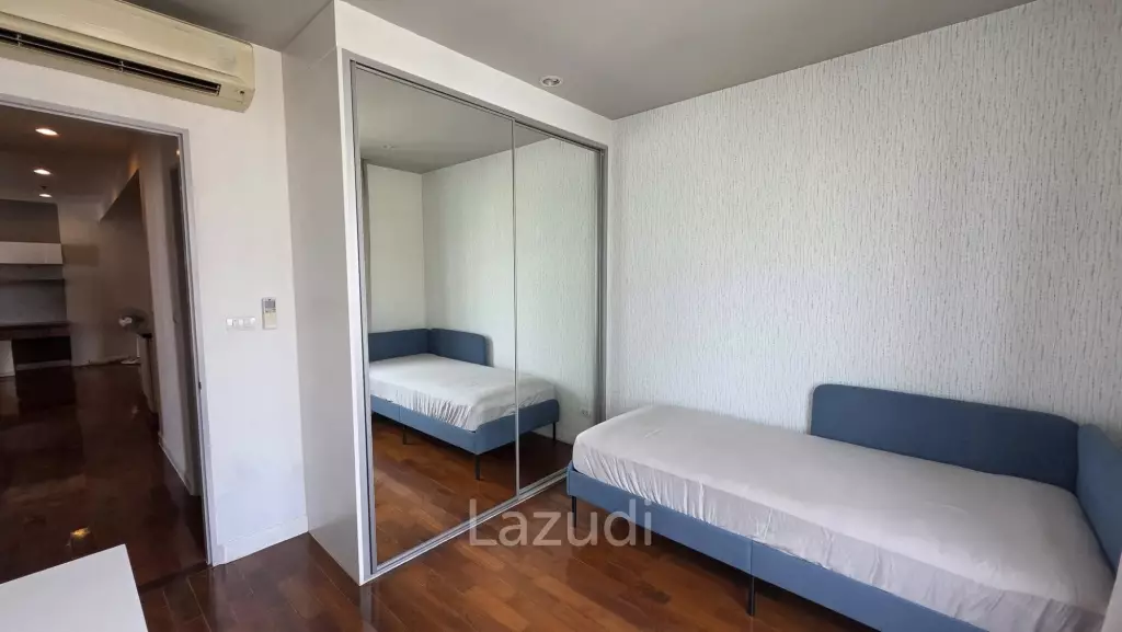 Sophisticated 2-BR in Bangkok's Baan Siri 31 Condo