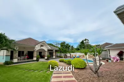 Tropical Garden Village 3-Bedroom Villa with Pool and Sauna