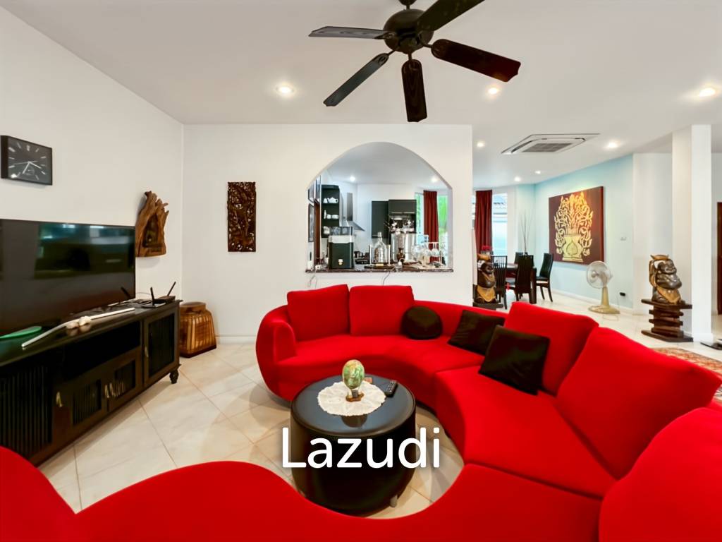 Tropical Garden Village 3-Bedroom Villa with Pool and Sauna