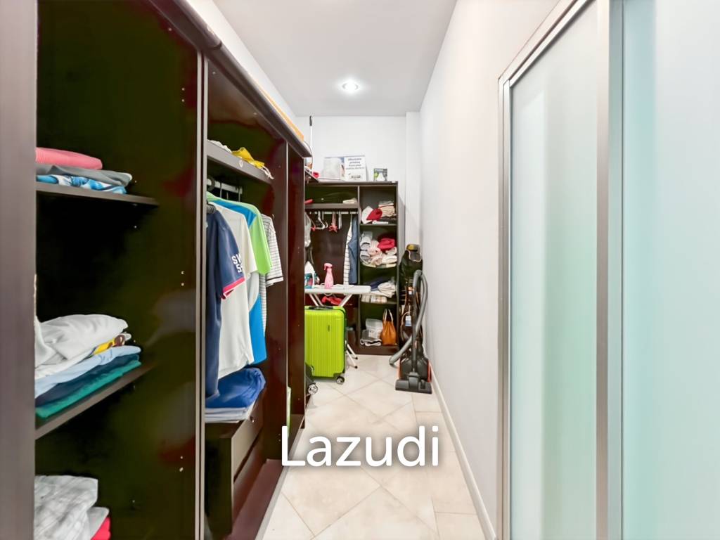 Tropical Garden Village 3-Bedroom Villa with Pool and Sauna