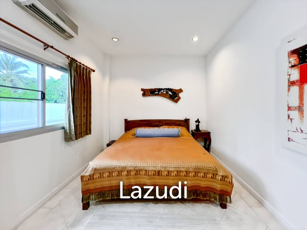 Tropical Garden Village 3-Bedroom Villa with Pool and Sauna