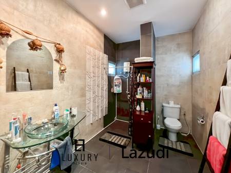 Terrain de 836 m² / sauna / maison d'hôtes indépendante