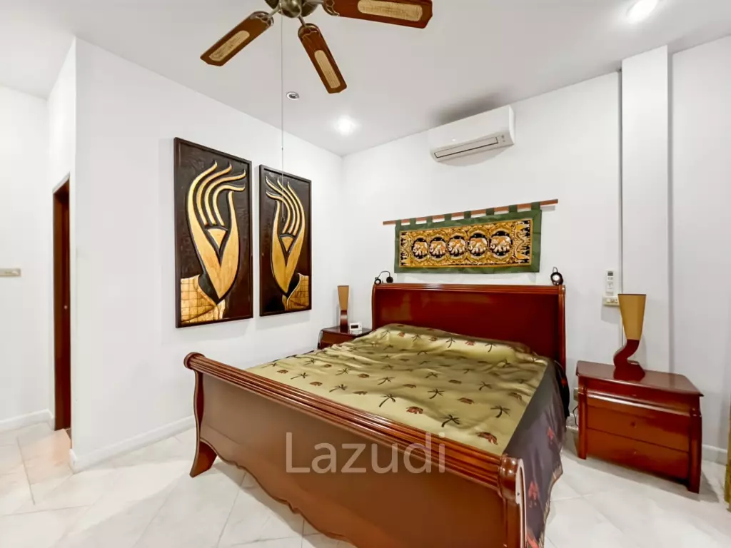 Tropical Garden Village 3-Bedroom Villa with Pool and Sauna