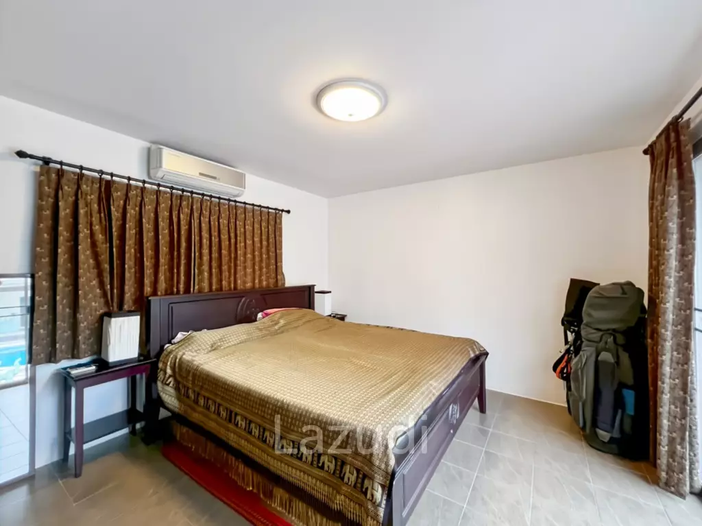 Tropical Garden Village 3-Bedroom Villa with Pool and Sauna