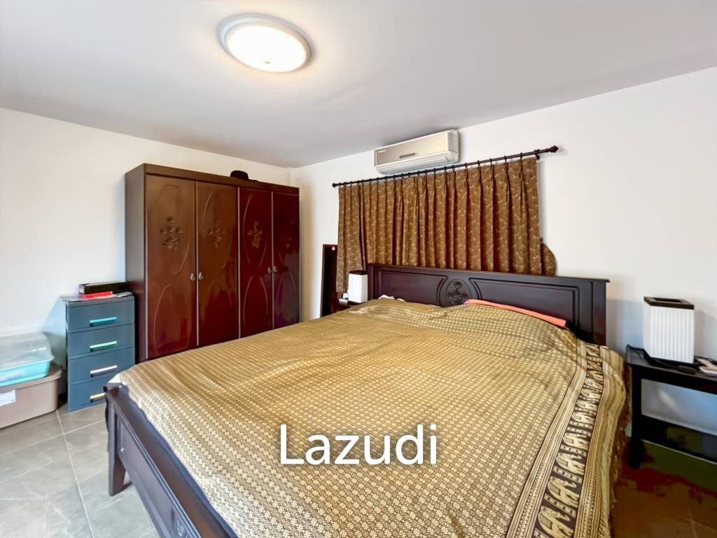 Tropical Garden Village 3-Bedroom Villa with Pool and Sauna