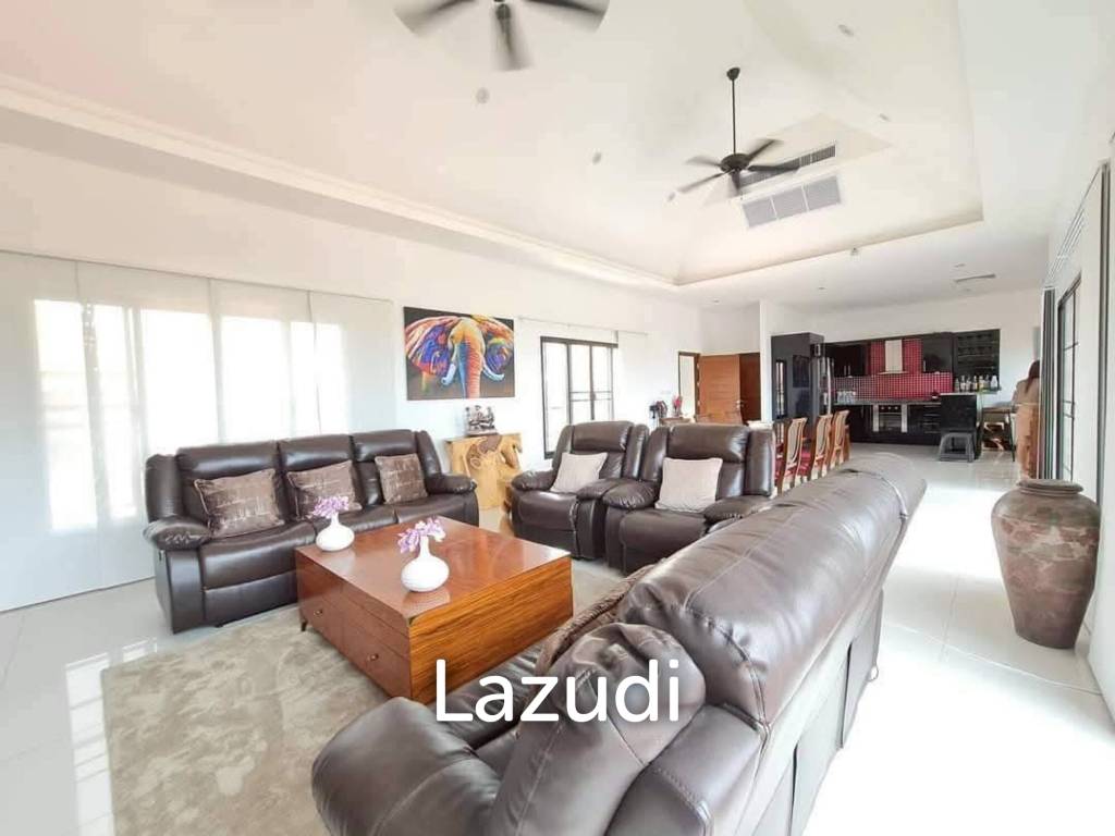 3 Beds 4 Baths 380 SQ.M. Talay Sawan Village