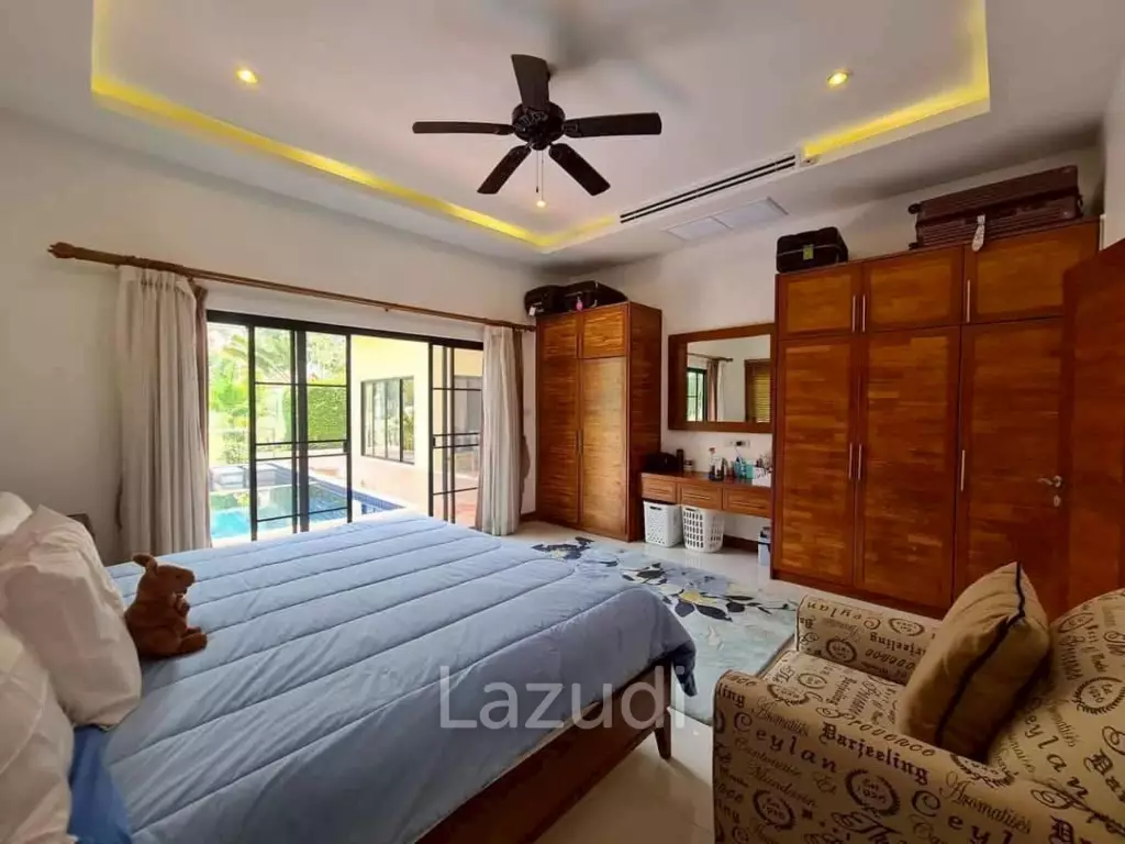 3 Beds 4 Baths 380 SQ.M. Talay Sawan Village