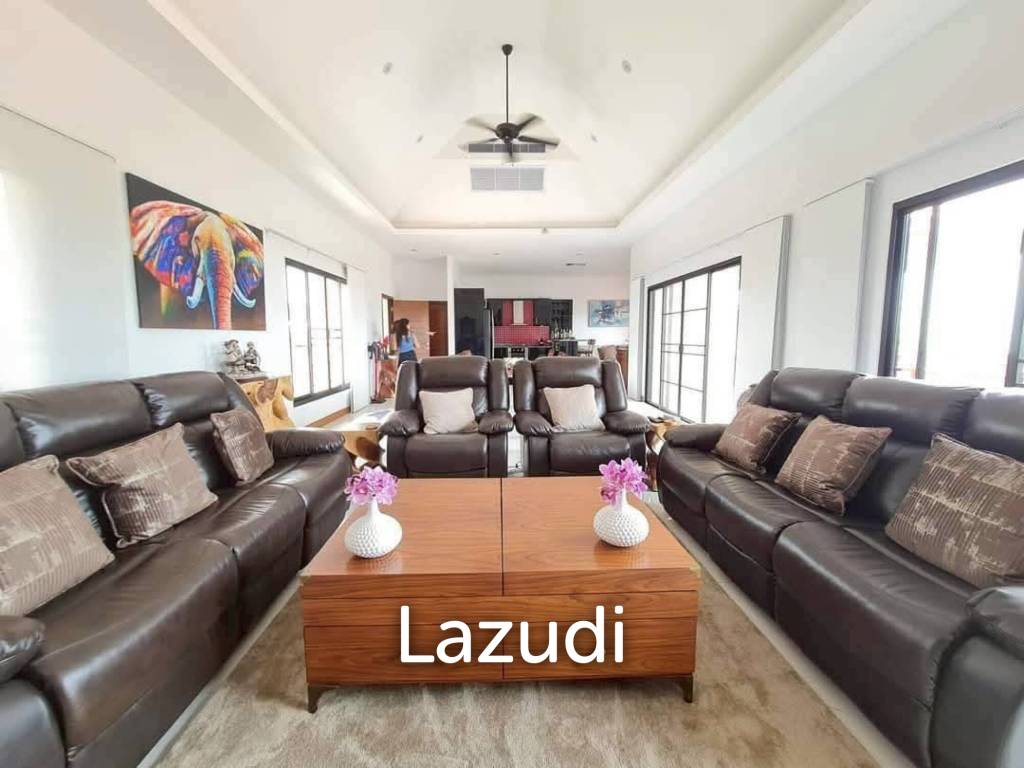 3 Beds 4 Baths 380 SQ.M. Talay Sawan Village