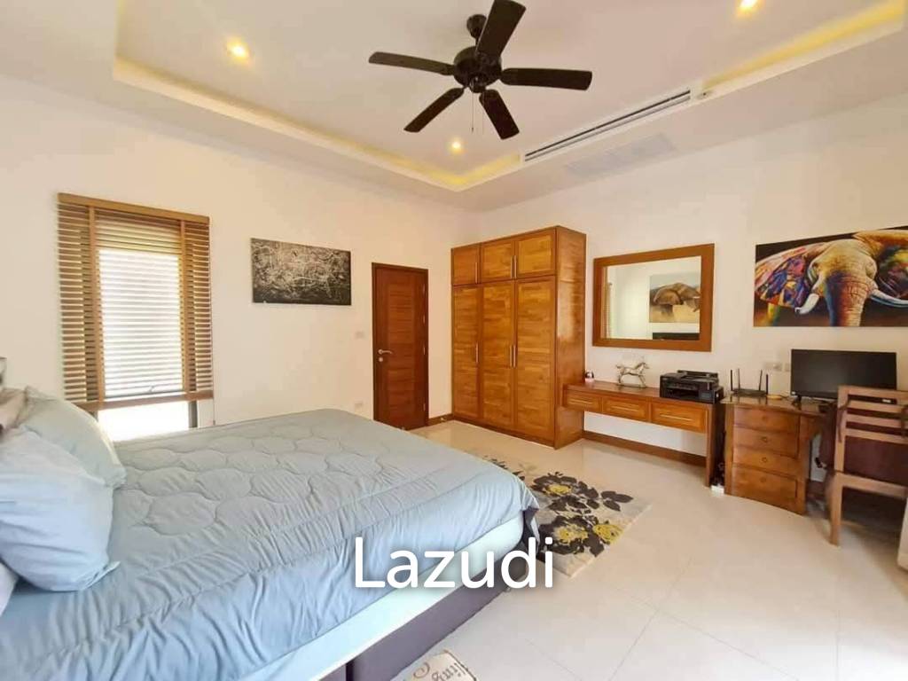 3 Beds 4 Baths 380 SQ.M. Talay Sawan Village