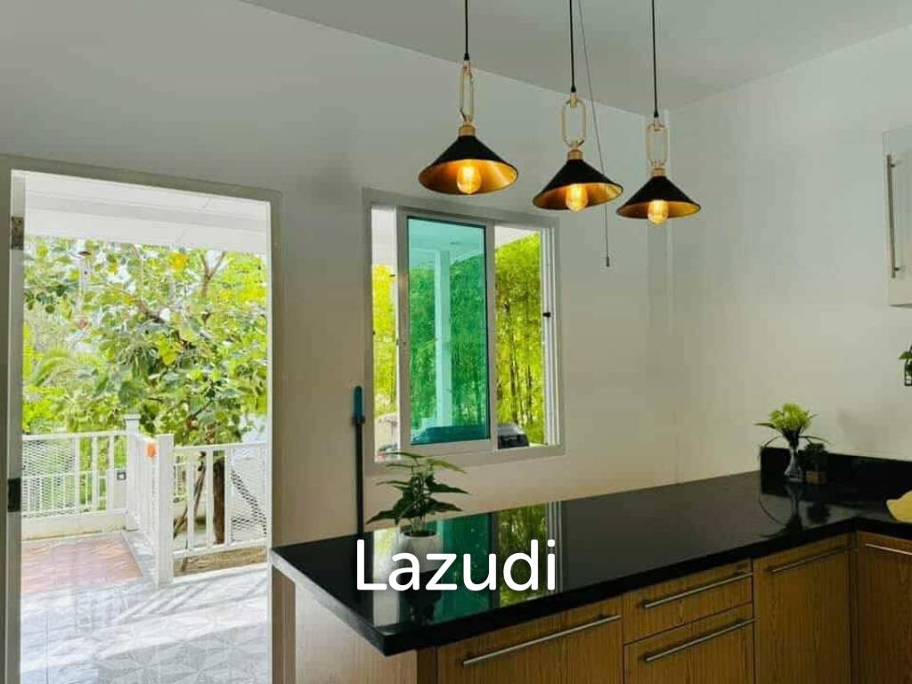 952 ตร.ม 4 เตียง 2 อาบน้ำ วิลล่า For ขาย