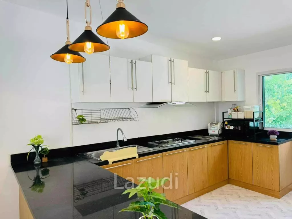 STAND ALONE HOUSE FOR SALE  AT THAP TAI