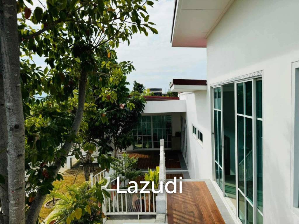 952 ตร.ม 4 เตียง 2 อาบน้ำ วิลล่า For ขาย