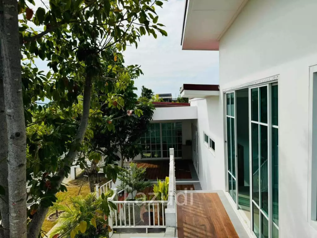 STAND ALONE HOUSE FOR SALE  AT THAP TAI