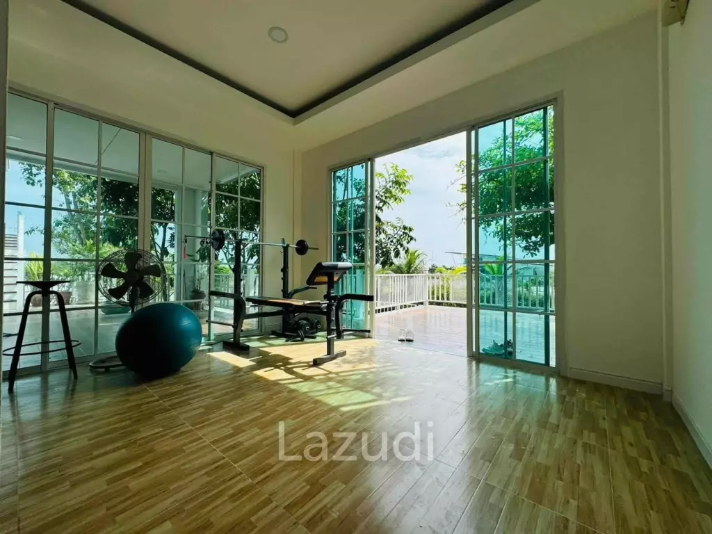 STAND ALONE HOUSE FOR SALE  AT THAP TAI