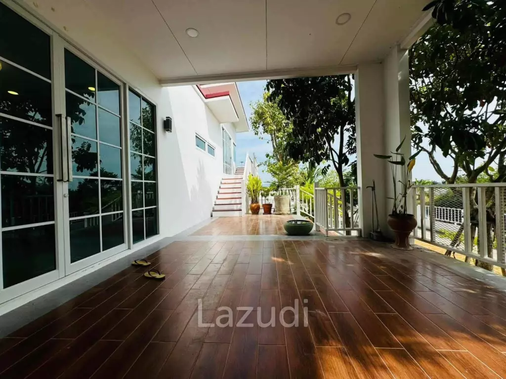 STAND ALONE HOUSE FOR SALE  AT THAP TAI