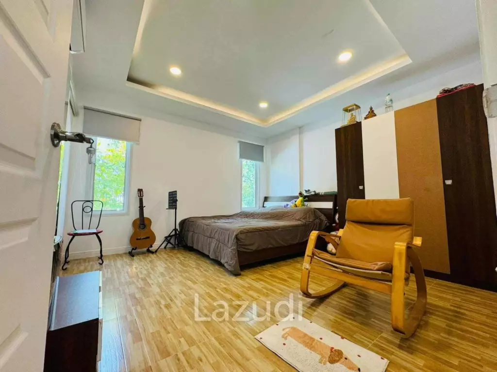 STAND ALONE HOUSE FOR SALE  AT THAP TAI