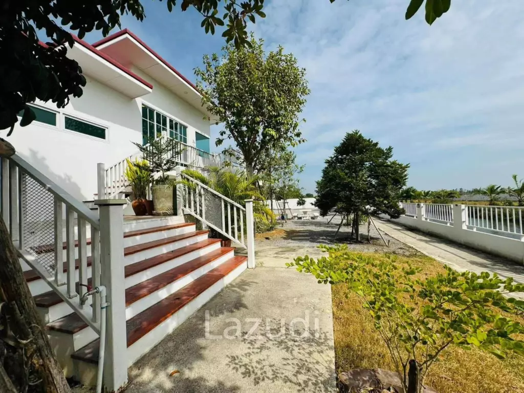 STAND ALONE HOUSE FOR SALE  AT THAP TAI