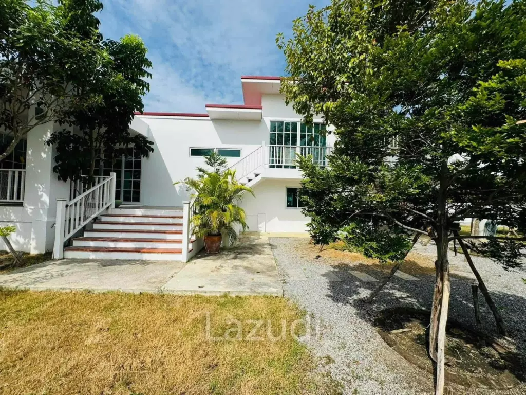 STAND ALONE HOUSE FOR SALE  AT THAP TAI